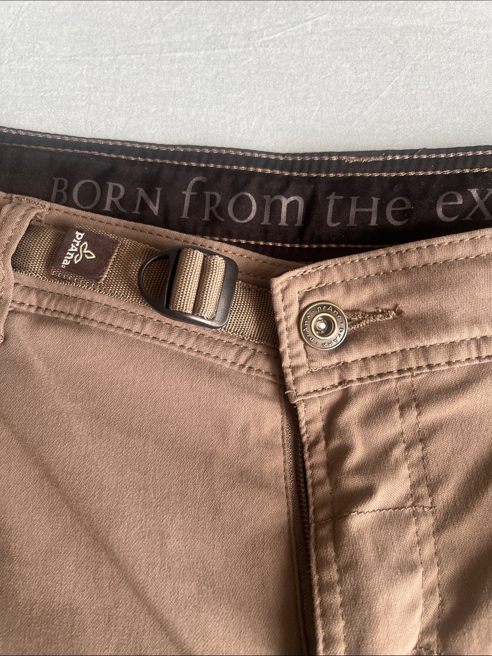 Men's Prana light weight shorts - Olive Brown 32 x 10 - Picture 3 of 12